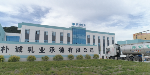 智能制造新標(biāo)桿 探秘陽光能源智慧工廠，解鎖控股公司高效服務(wù)新范式